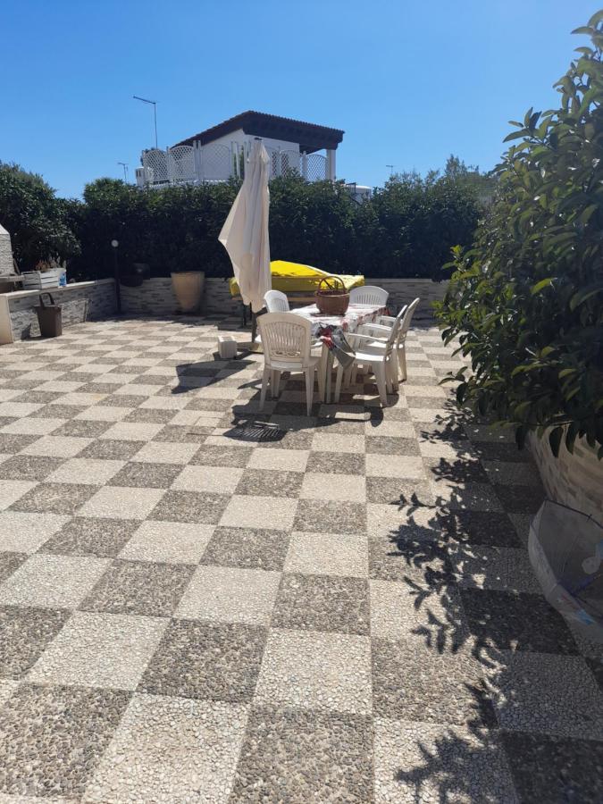 Villetta Da Fedro Leporano Luaran gambar